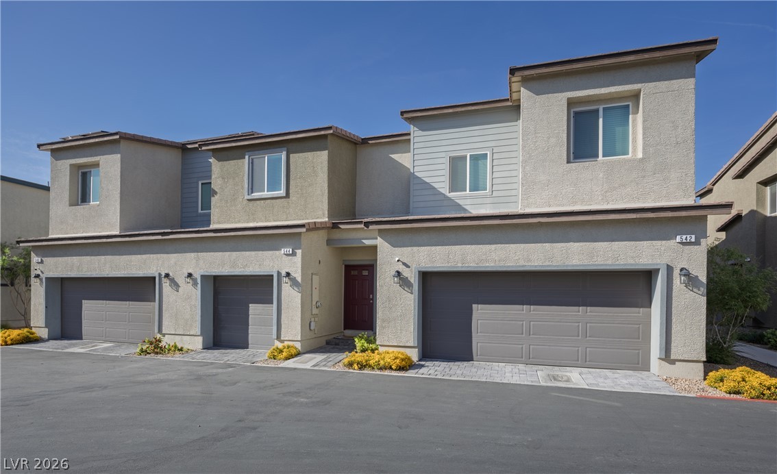 544 Thistleberry Avenue