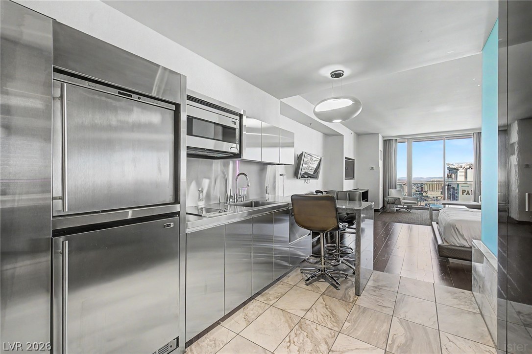 4381 W Flamingo Road 3604