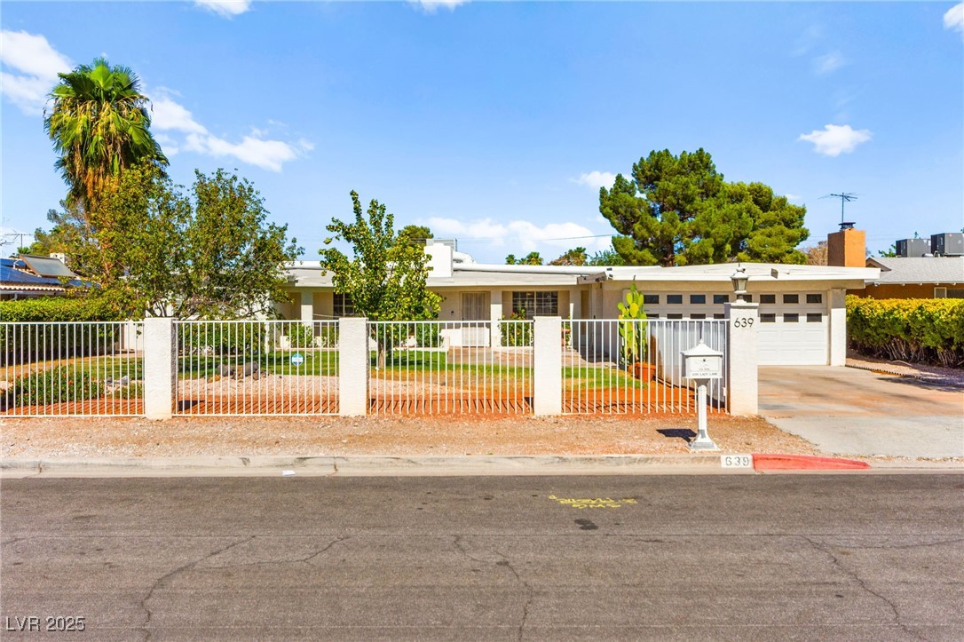 Properties 4 639 Lacy Lane