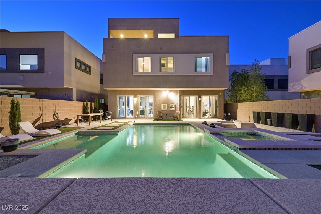 881 Barrhead Avenue, Henderson, Nevada image 2