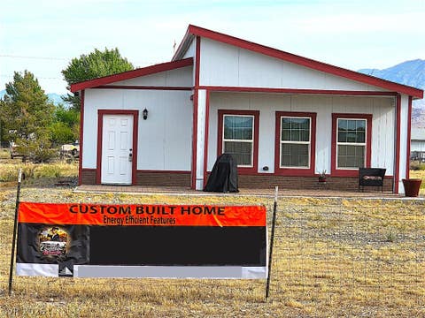 Homes For Sale - 4860 Turner Boulevard<br/> Nye County, Pahrump, NV 89061