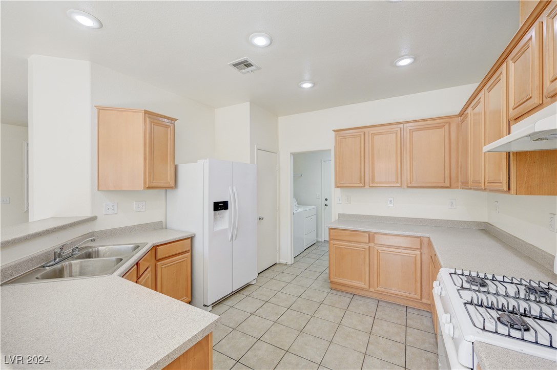 1363 Grass Creek Avenue #1, Henderson, Nevada image 14