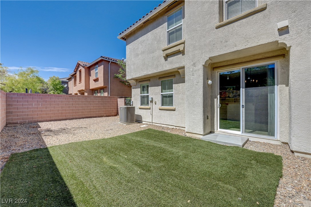 1363 Grass Creek Avenue #1, Henderson, Nevada image 13