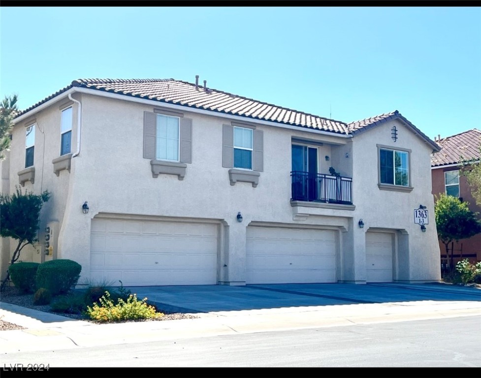 1363 Grass Creek Avenue #1, Henderson, Nevada image 2