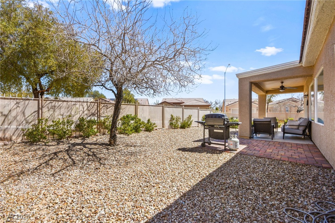 2104 Willow Wren Drive, North Las Vegas, Nevada image 44