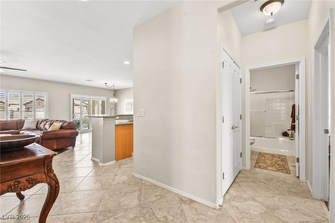 2104 Willow Wren Drive, North Las Vegas, Nevada image 13