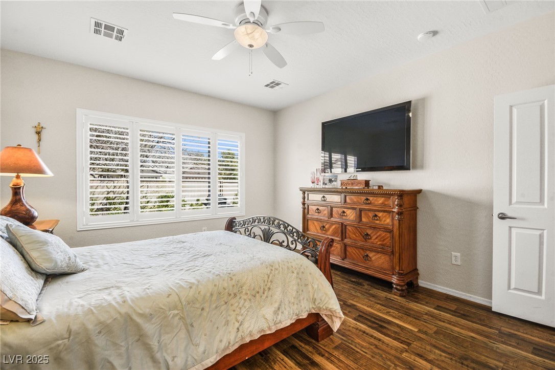 2104 Willow Wren Drive, North Las Vegas, Nevada image 28