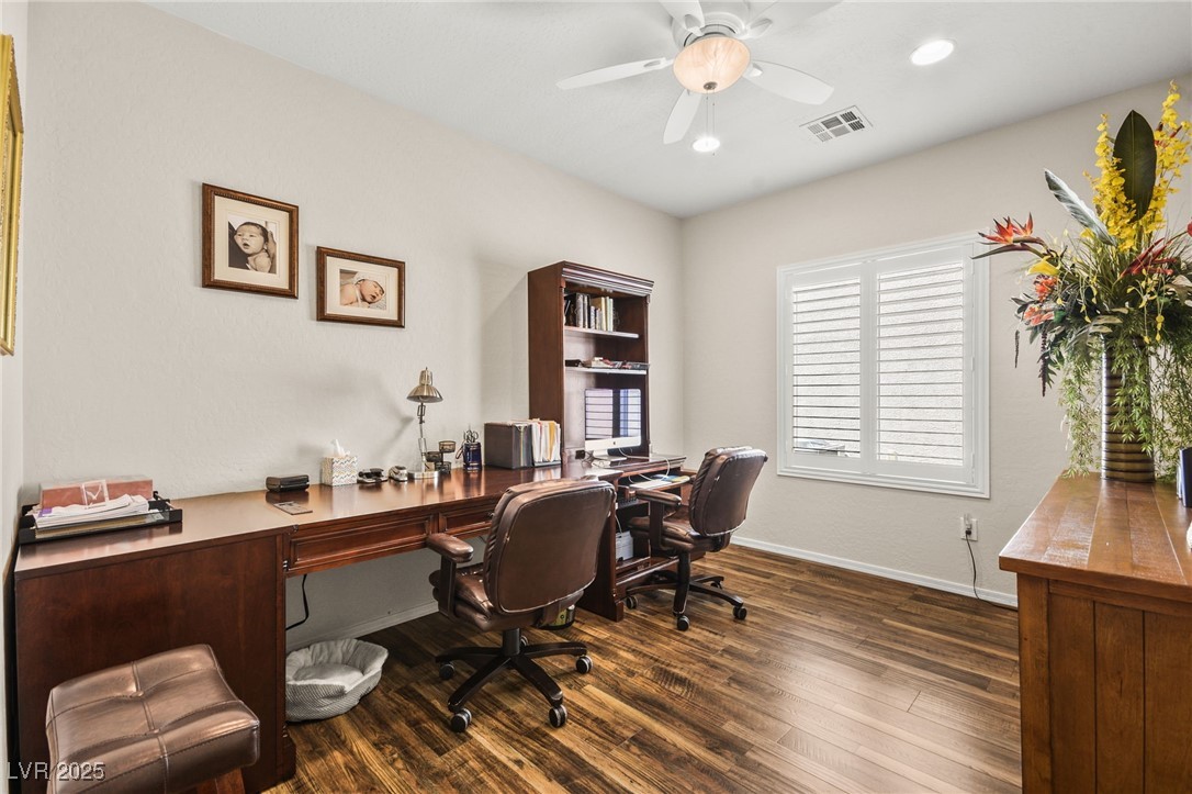 2104 Willow Wren Drive, North Las Vegas, Nevada image 36