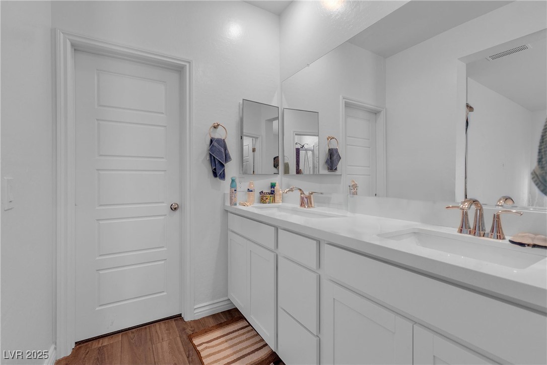 207 Callen Falls Avenue 1725