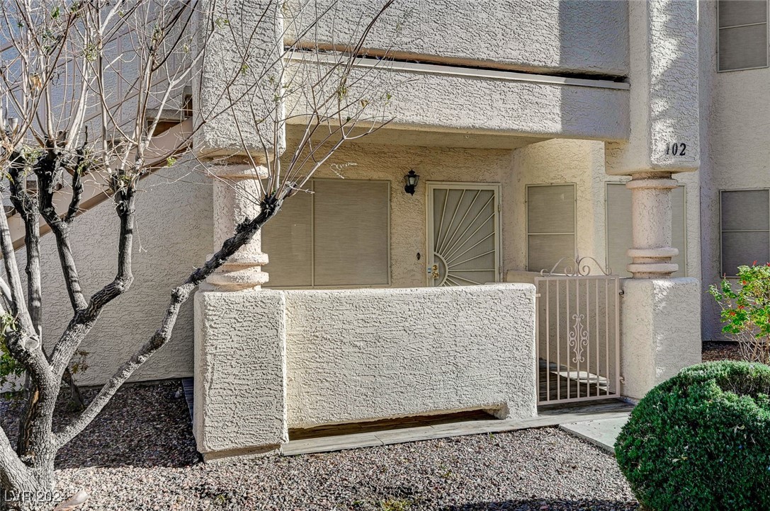 945 Falconhead Lane #102, Las Vegas, Nevada image 4