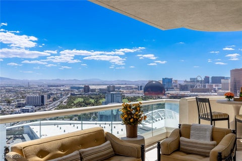 Photo of 2877 Paradise Road #3203, Las Vegas, NV 89109 (MLS # 2600668)