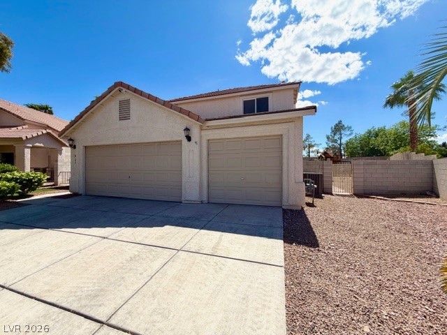 825 Gleamstar Avenue