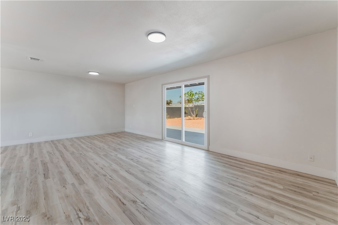 1202 Arrowhead Avenue, Las Vegas, Nevada image 6