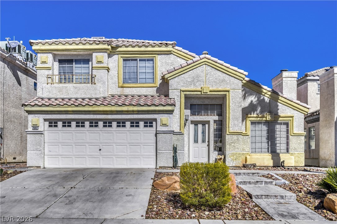 7842 W Gilmore Avenue