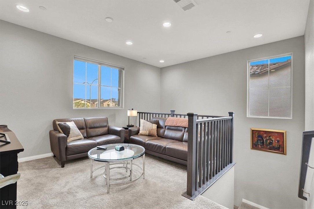 Henderson, Nevada 89015, United States, 4 Bedrooms Bedrooms, ,3 BathroomsBathrooms,Residential,Active,201194