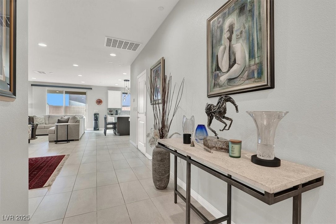 Henderson, Nevada 89015, United States, 4 Bedrooms Bedrooms, ,3 BathroomsBathrooms,Residential,Active,201194