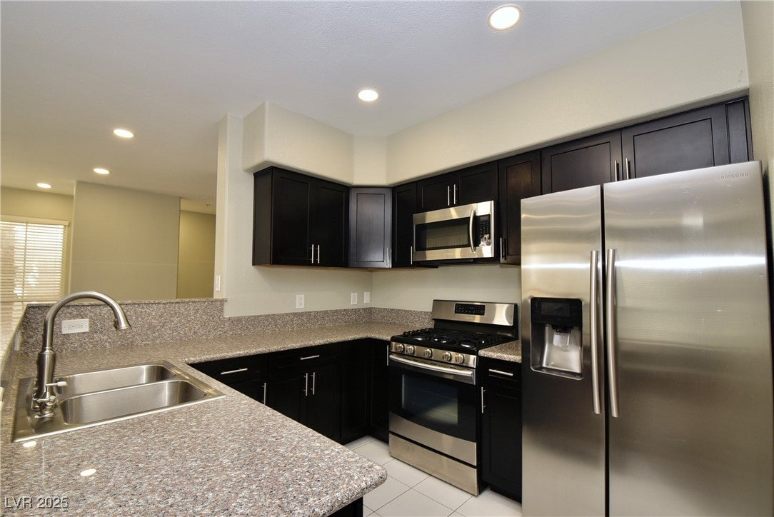 7167 S Durango Drive #203 For Rent, Las Vegas, NV 89113 | ByOwner