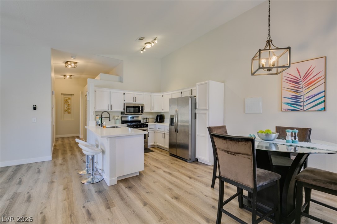 2110 Los Feliz Street 2030