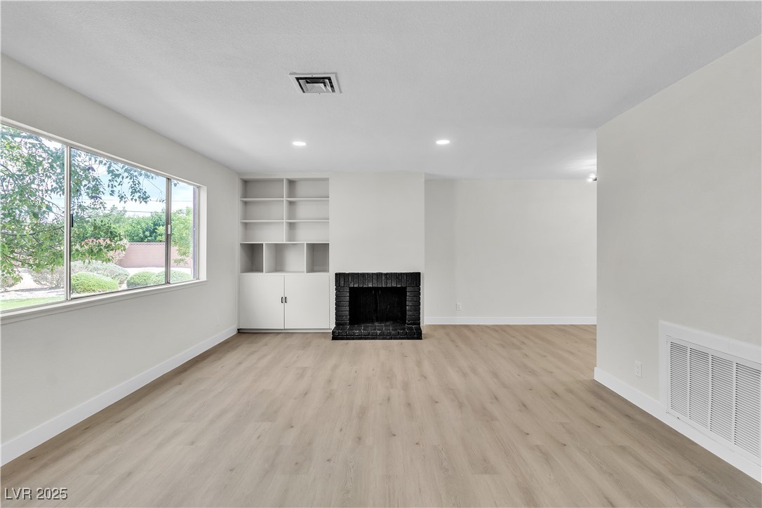 163 Greenbriar Townhouse Way
