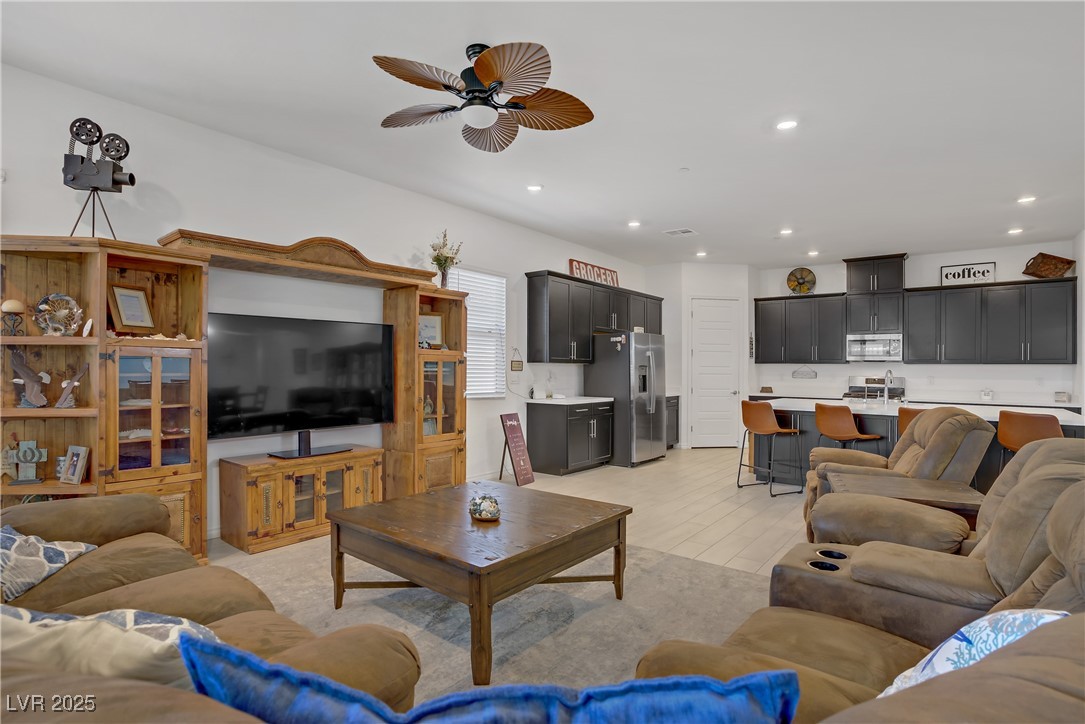 709 Corelli Cove Street, Henderson, Nevada image 5