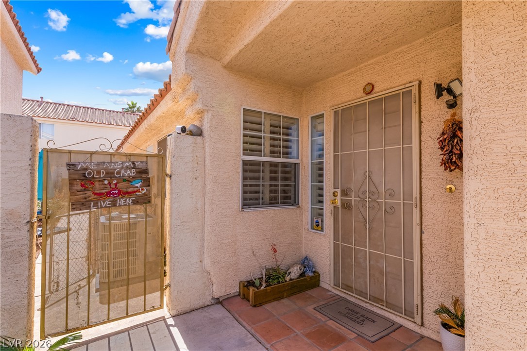 8309 Monico Valley Court