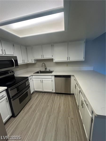 9070 Spring Mountain Road 210