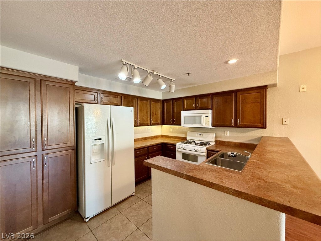8777 W Maule Avenue 1094