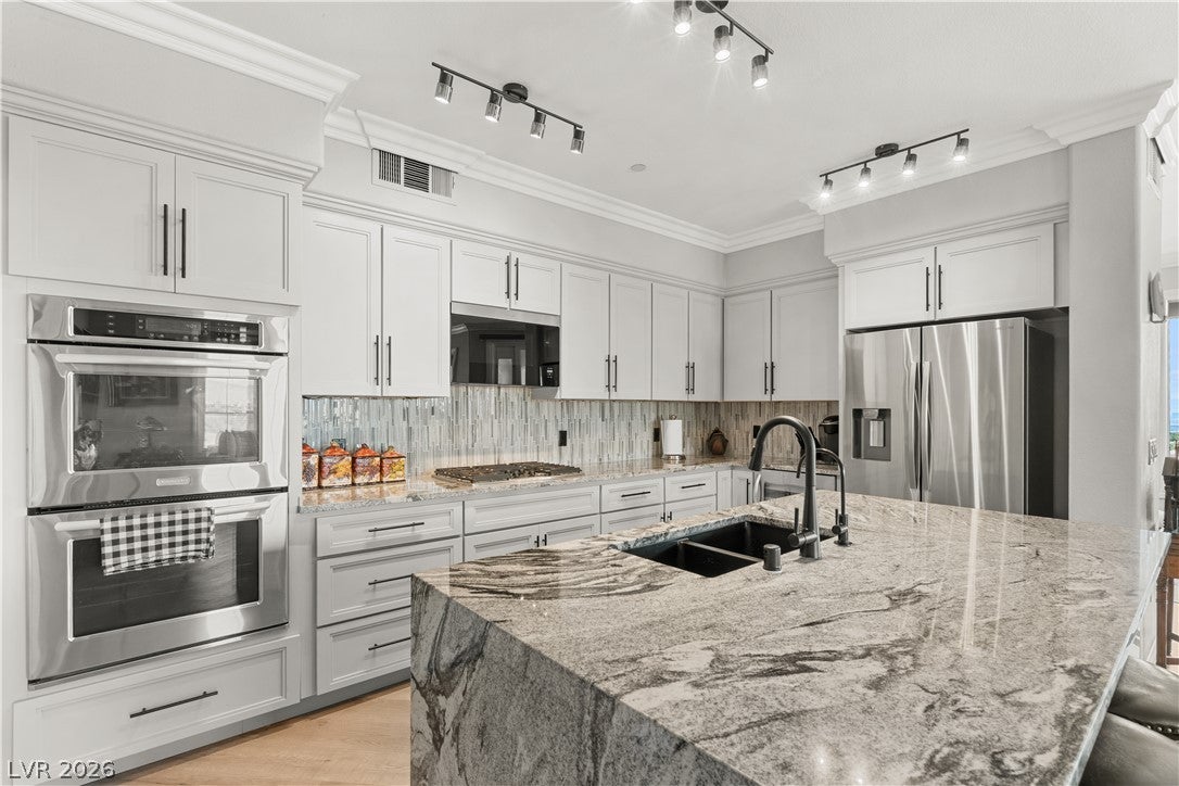 2555 Hampton Road 3309