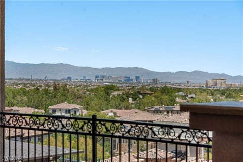 Tiny photo for 32 Olympia Chase Drive, Las Vegas, NV 89141 (MLS # 2788411)