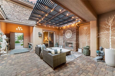 Tiny photo for 32 Olympia Chase Drive, Las Vegas, NV 89141 (MLS # 2788411)