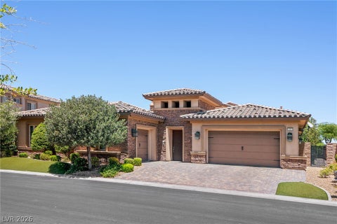 Tiny photo for 32 Olympia Chase Drive, Las Vegas, NV 89141 (MLS # 2788411)