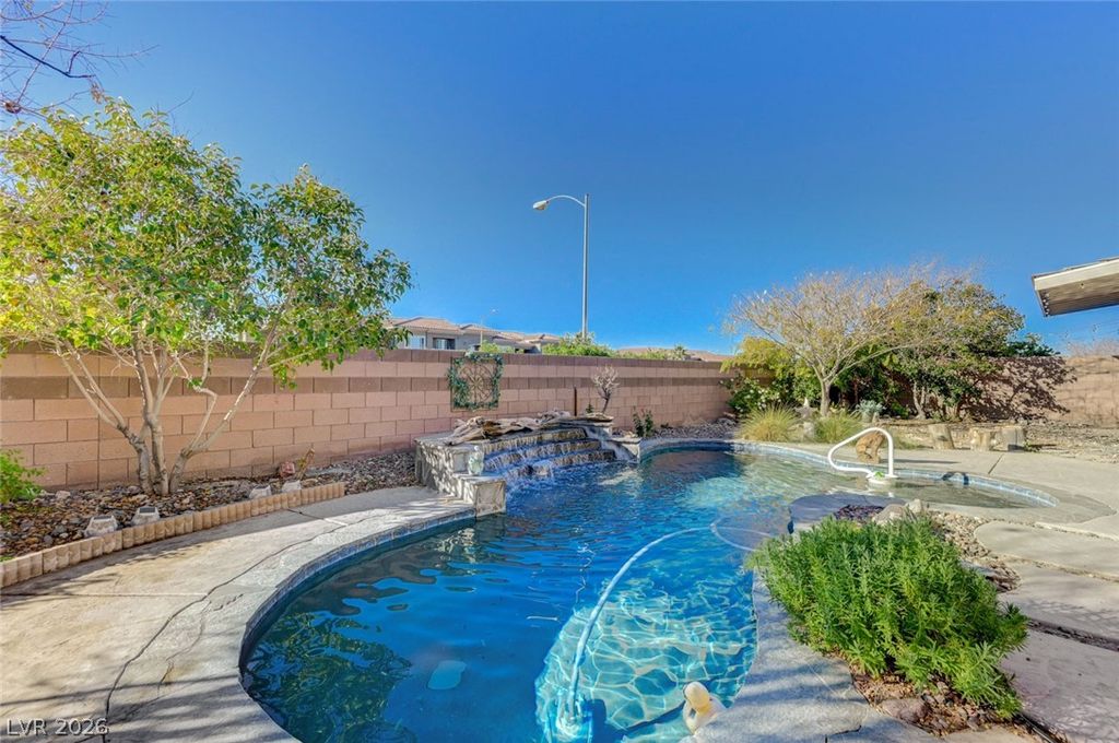 Photo of 225 Piedmont Alps Street, Henderson, NV 89012 (MLS # 2756565)