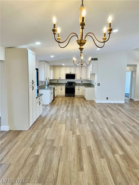Tiny photo for 3360 Paso Andres Street, Las Vegas, NV 89146 (MLS # 2791679)