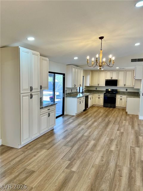 Tiny photo for 3360 Paso Andres Street, Las Vegas, NV 89146 (MLS # 2791679)