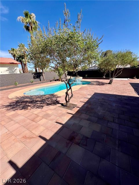 Tiny photo for 3360 Paso Andres Street, Las Vegas, NV 89146 (MLS # 2791679)