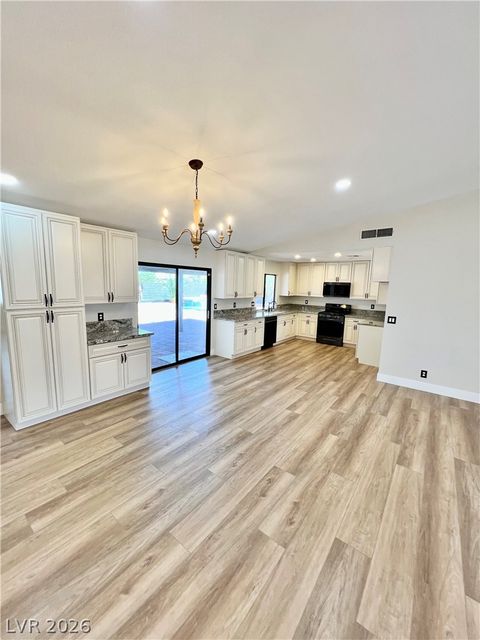 Tiny photo for 3360 Paso Andres Street, Las Vegas, NV 89146 (MLS # 2791679)
