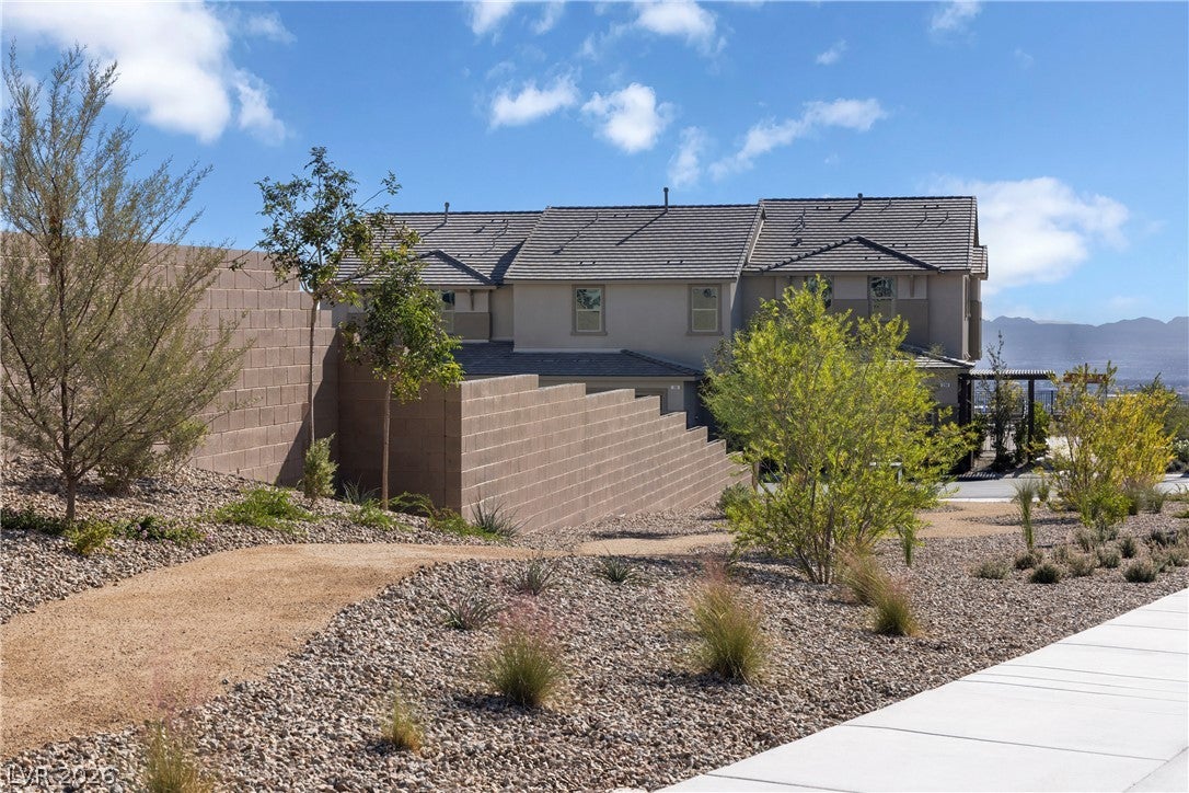 65 Hornbeck Lane