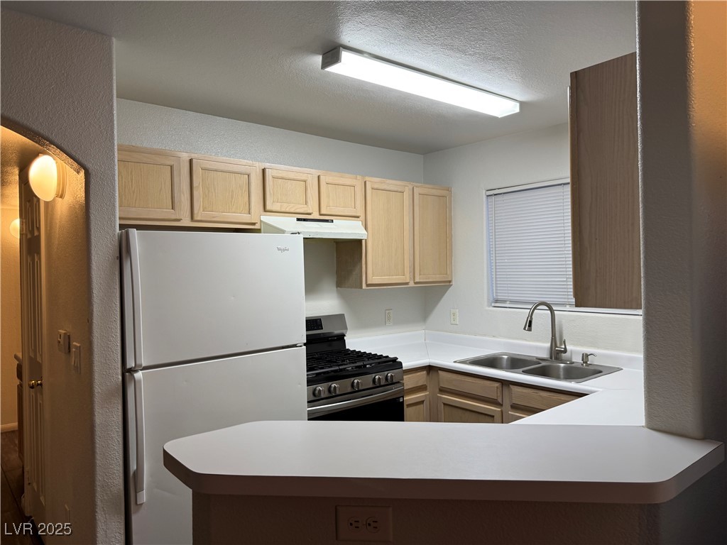 4316 W Lake Mead Boulevard 102