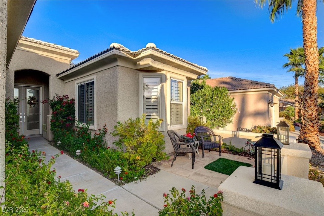 10228 Riva De Destino Avenue