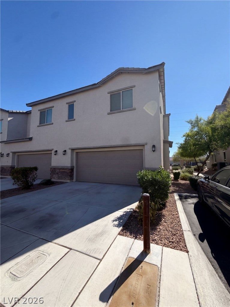 Properties 4 813 Clouded Valley Avenue