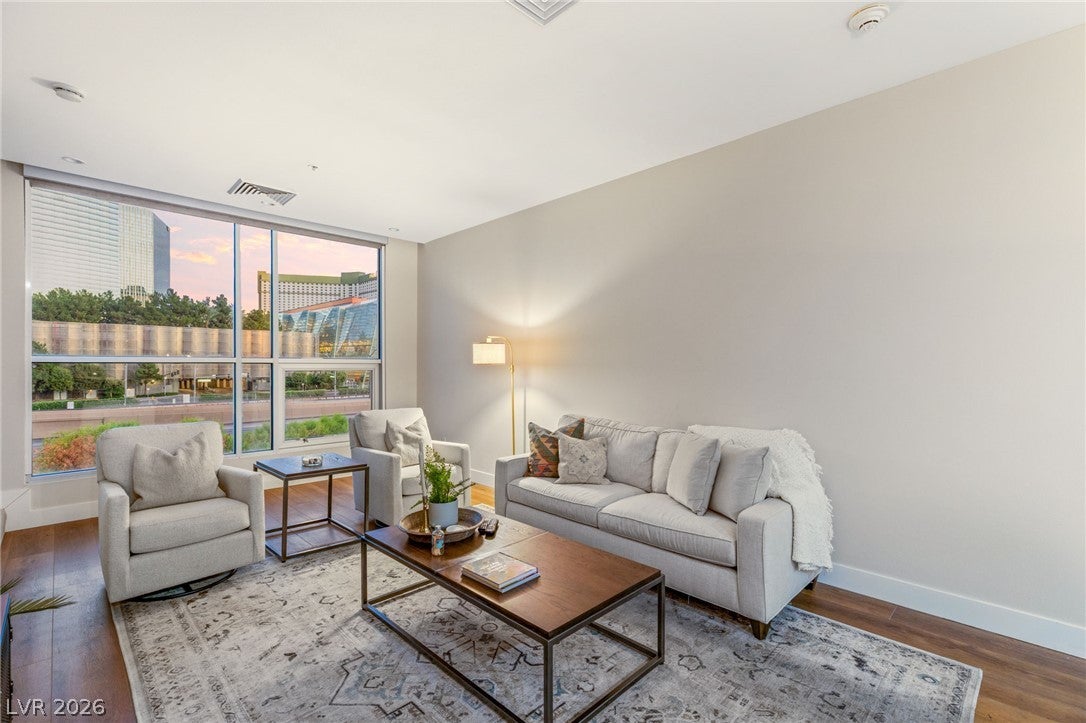 4585 Dean Martin Drive 204