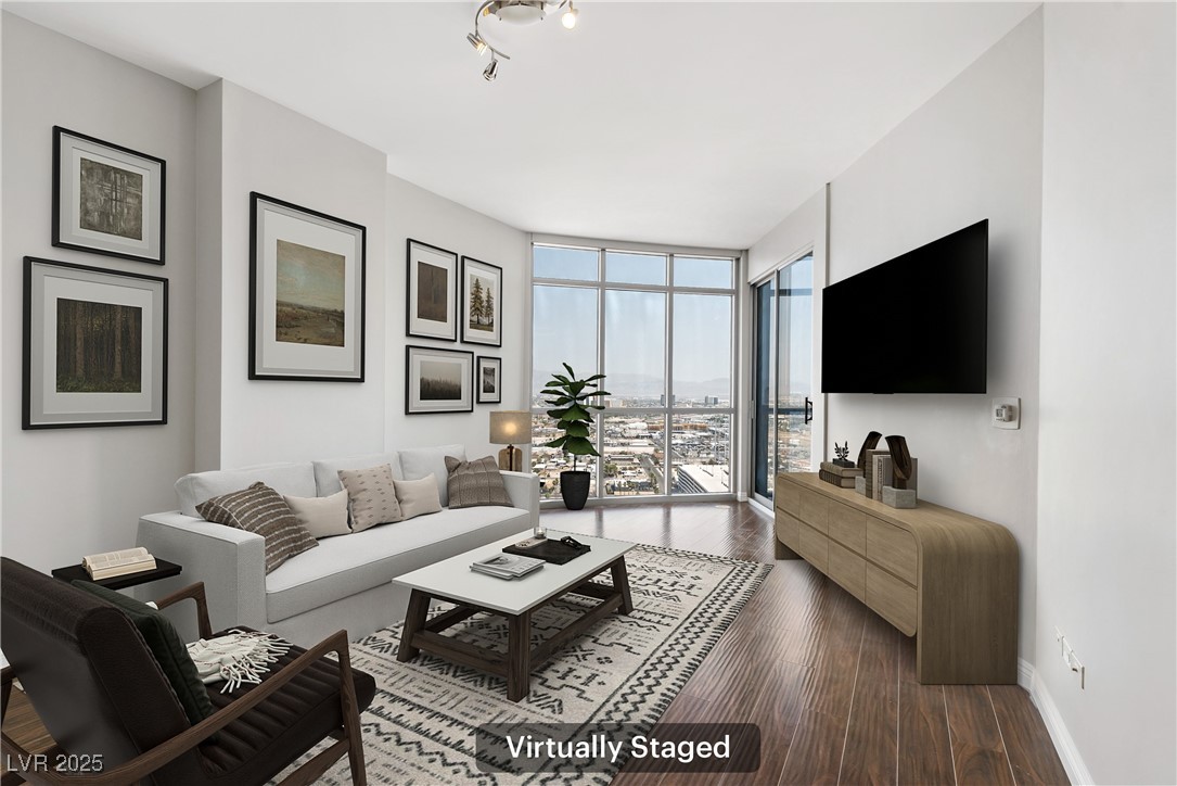 200 W Sahara Avenue 2811