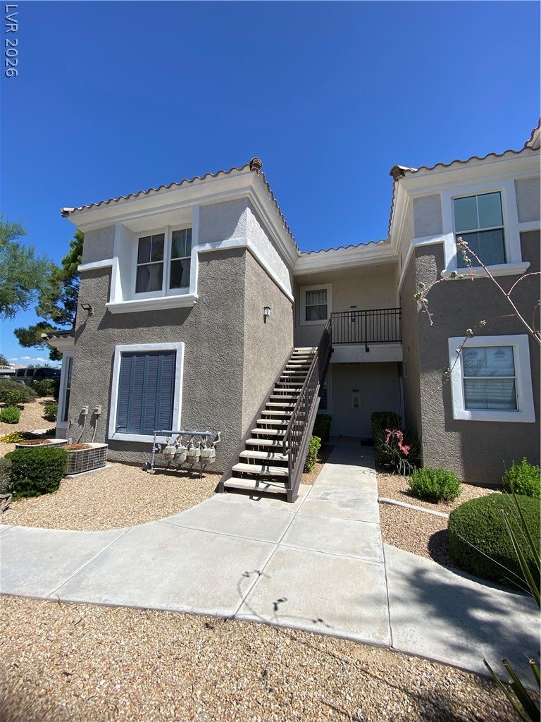 2325 Windmill Parkway 1313