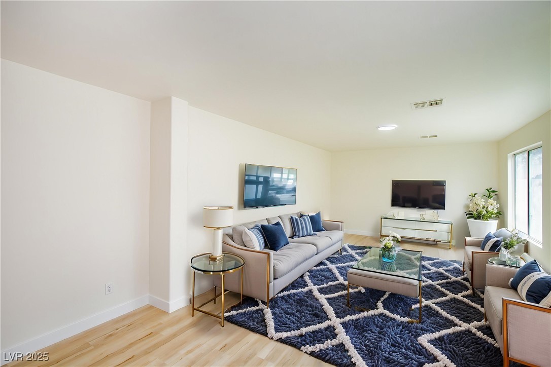 5345 Tustin Hills Street, North Las Vegas, Nevada image 6