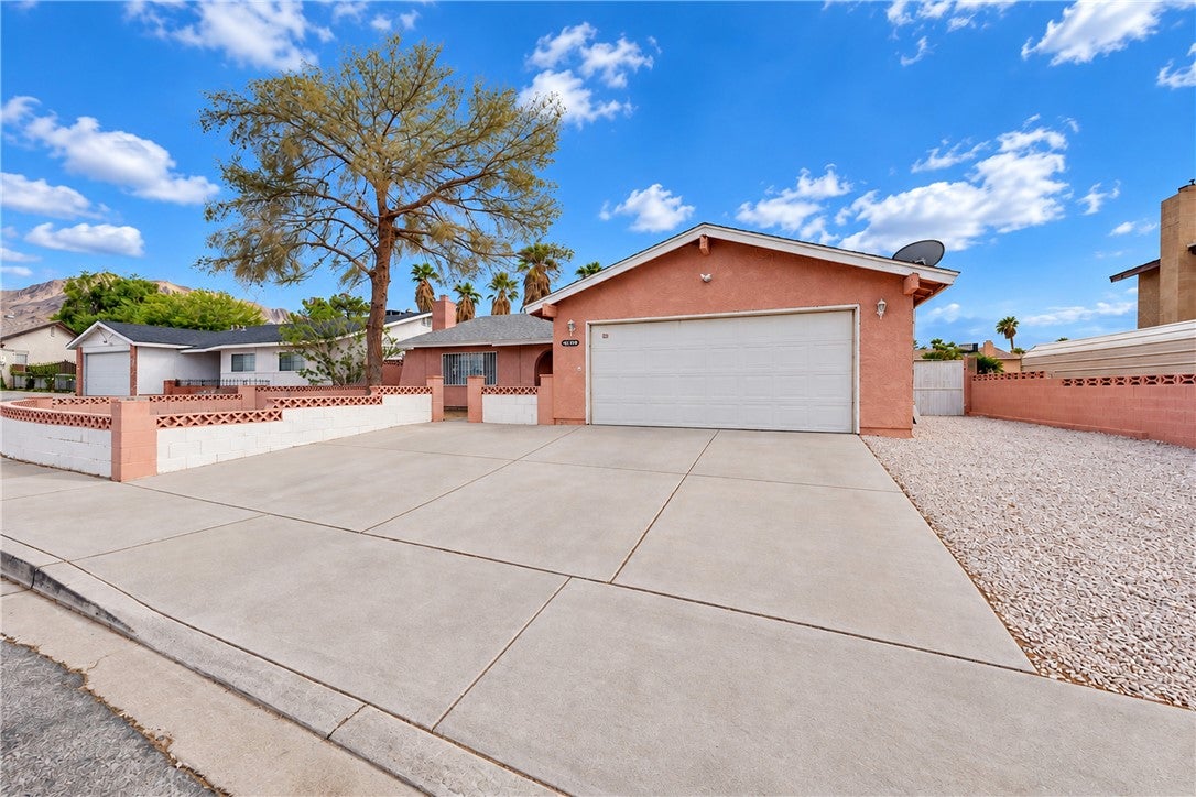 6161 Forest Park Drive