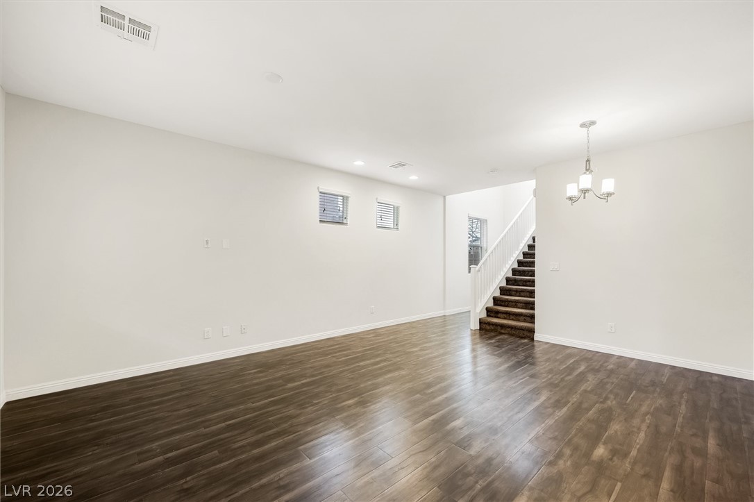 9308 Golden Lad Avenue