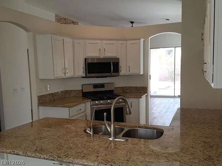 3024 Gulf Breeze Drive