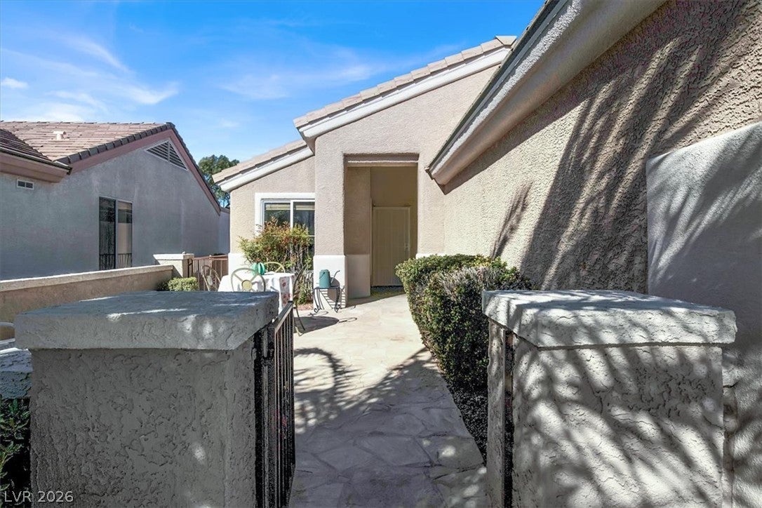 2003 High Mesa Drive