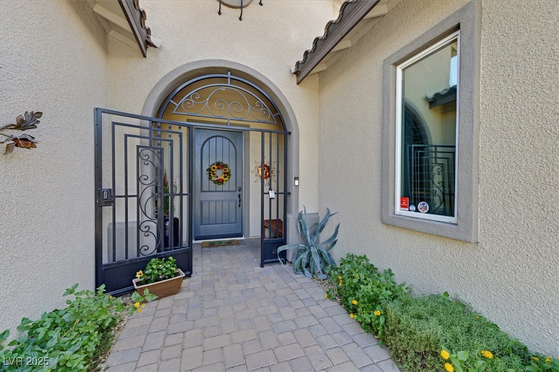 2561 Amista Drive