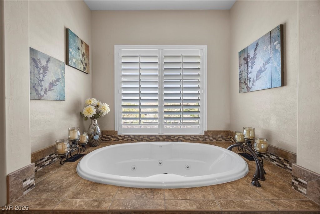 2577 Luberon Drive, Henderson, Nevada image 40